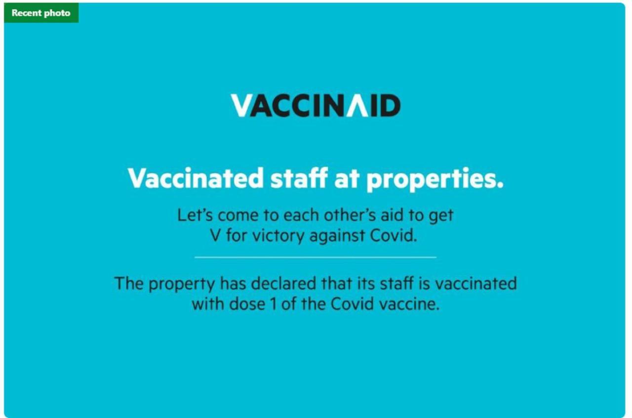 Vaccinated Staff - Oyo 1703 Terang Bintang Hotel Batam Zewnętrze zdjęcie